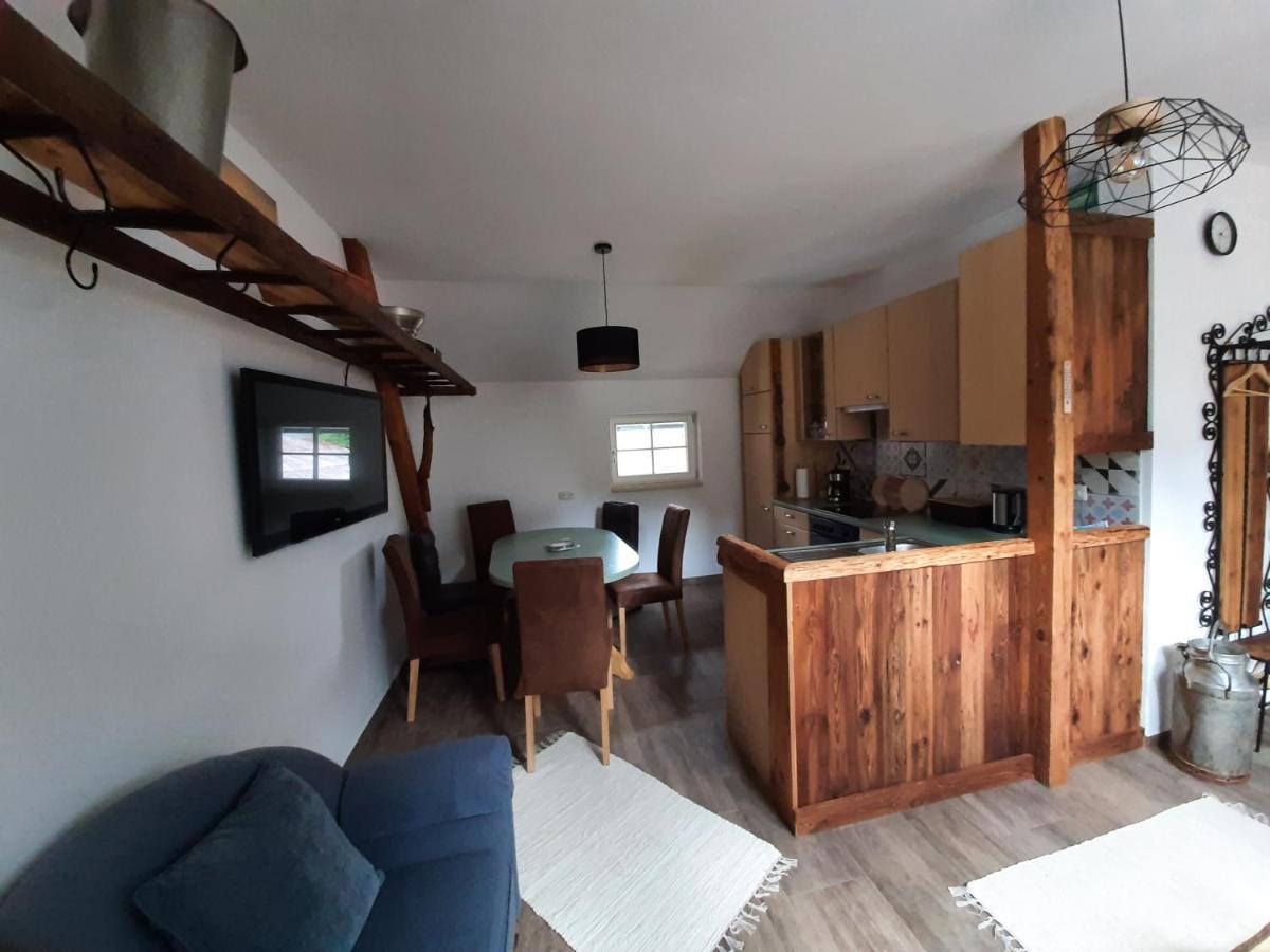 Ferienwohnung Holzer 派尔巴赫 外观 照片